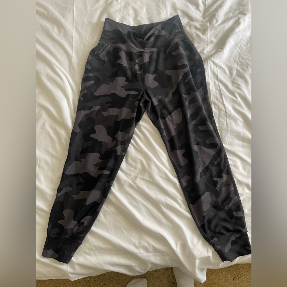 Old navy joggers